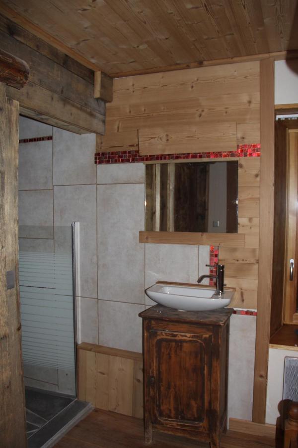 Appartement La Ferme Du Fay à Sixt Extérieur photo